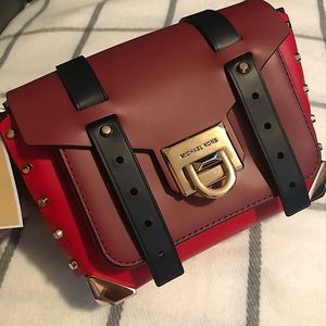 Michael Kors Manhattan Crossbody Bag